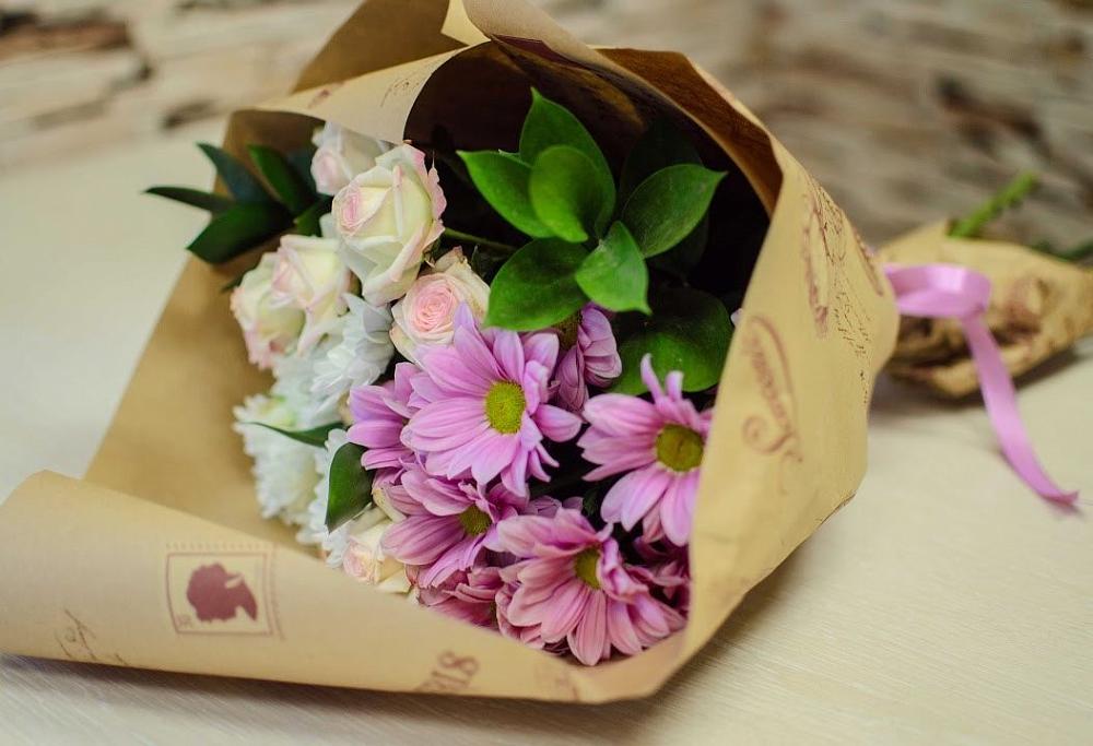 Букет цветов из: Розы и Хризантемы в Рыбном