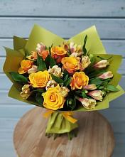 Букет цветов из:  Альстромерии и Розы в Рыбном