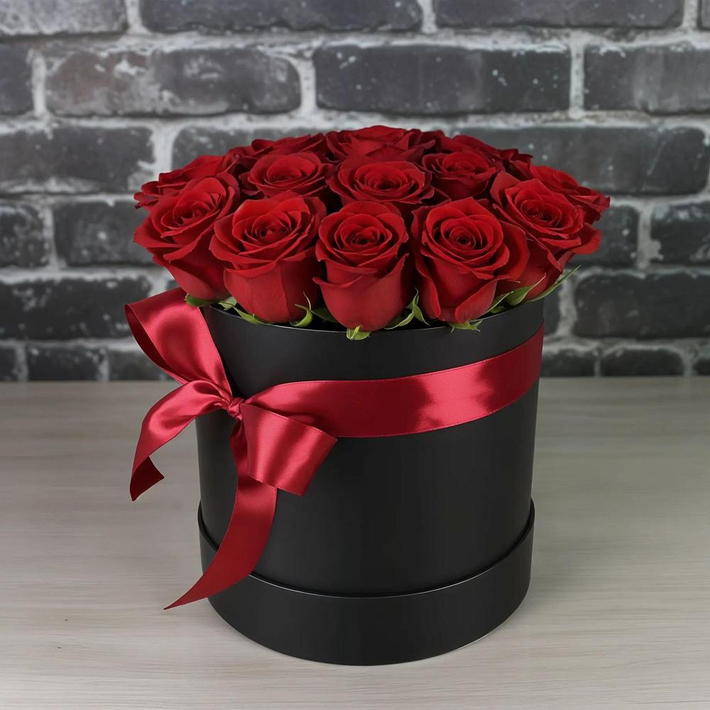 Цветочная композиция из Розы в шляпной коробке в Рыбном