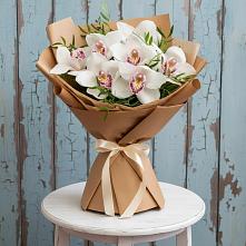 Букет цветов из:  Орхидеи и Розы в Рыбном